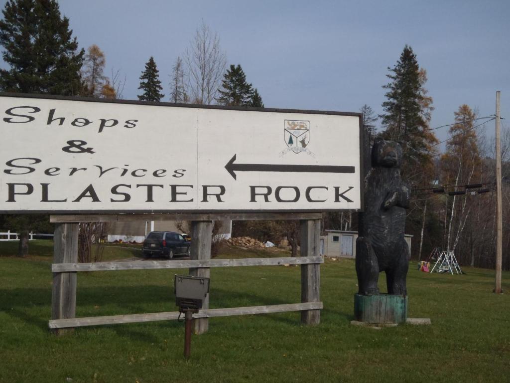 Settler'S Inn & Motel Plaster Rock Esterno foto