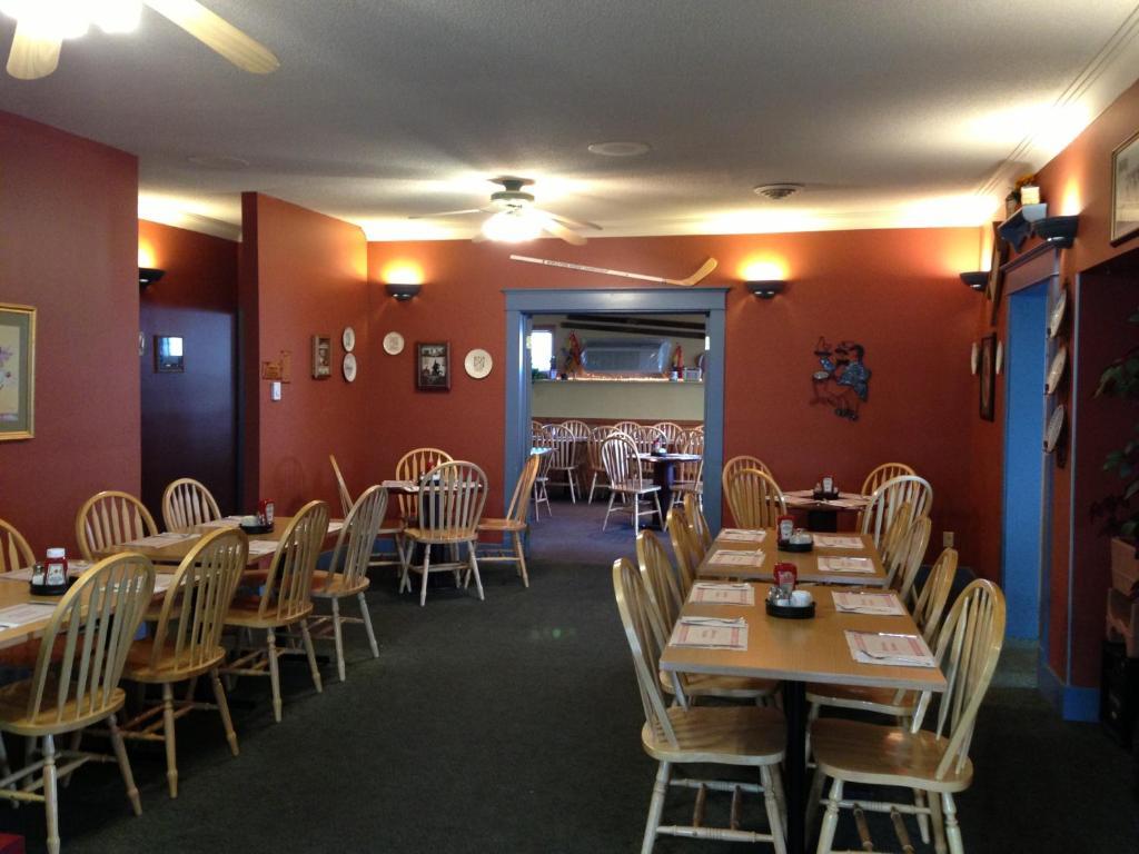 Settler'S Inn & Motel Plaster Rock Esterno foto